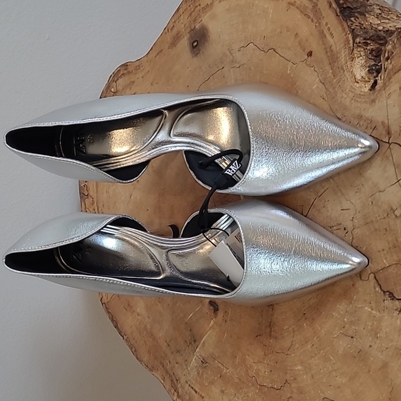 ZARA Silver Pumps - Picture 2 of 7